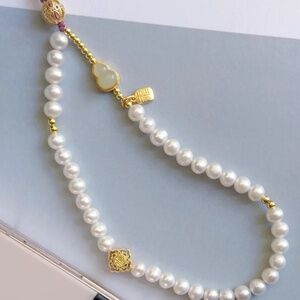 Real Pearl Phone Charm Strap with Jade Gourd Charm